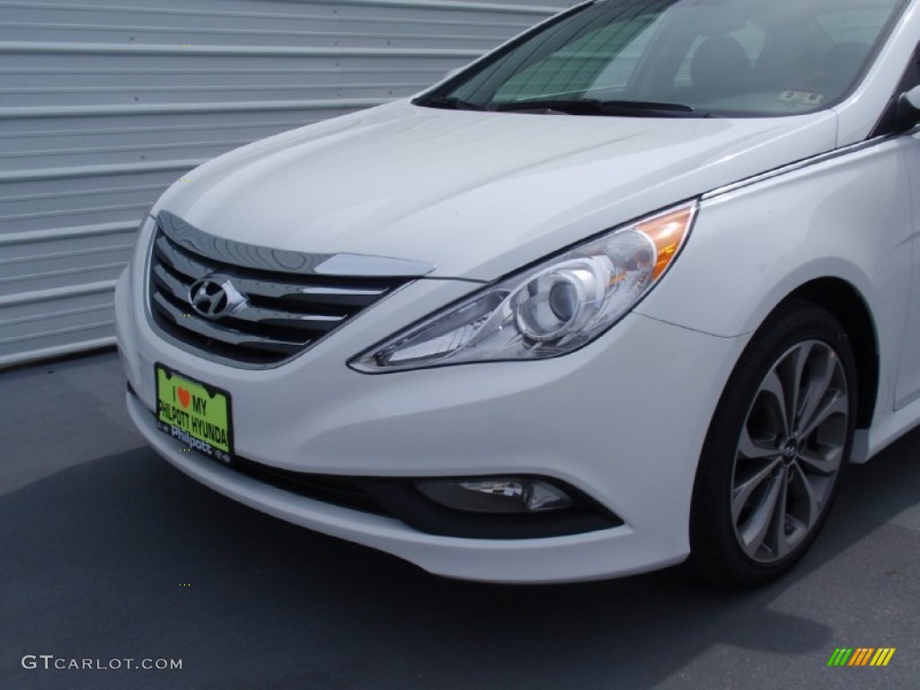 2014 Sonata SE - Pearl White / Black photo #11
