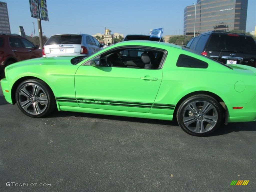 2013 Mustang V6 Premium Coupe - Gotta Have It Green / Charcoal Black photo #3