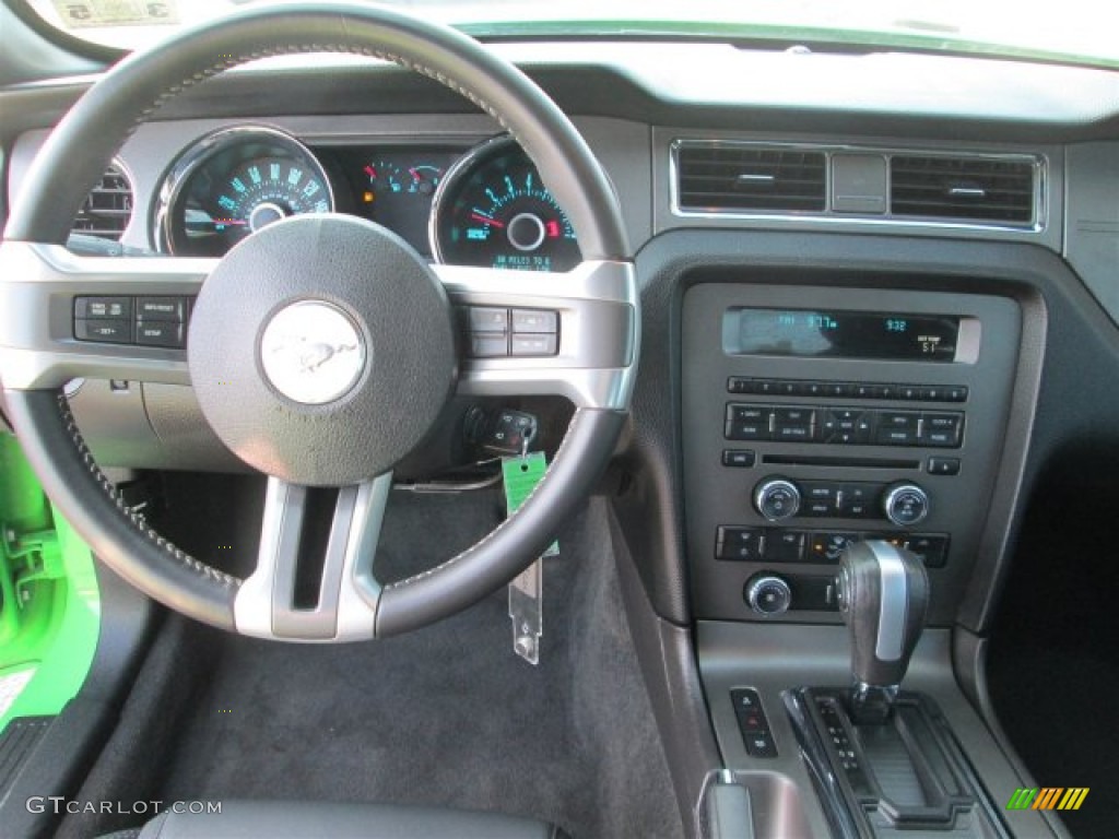 2013 Mustang V6 Premium Coupe - Gotta Have It Green / Charcoal Black photo #10