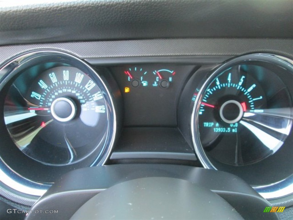 2013 Mustang V6 Premium Coupe - Gotta Have It Green / Charcoal Black photo #15