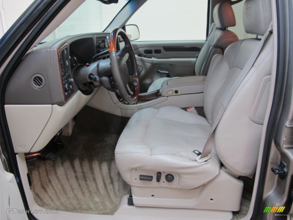 2002 Escalade AWD - Silver Sand / Shale photo #17
