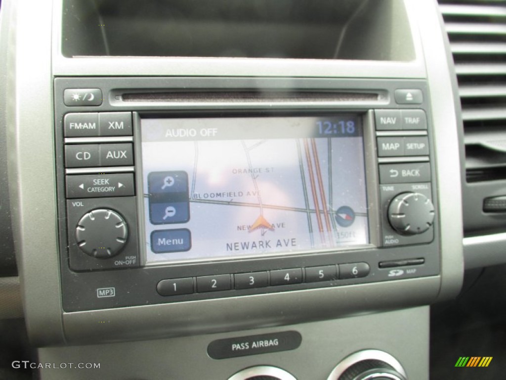 2011 Nissan Sentra SE-R Navigation Photos