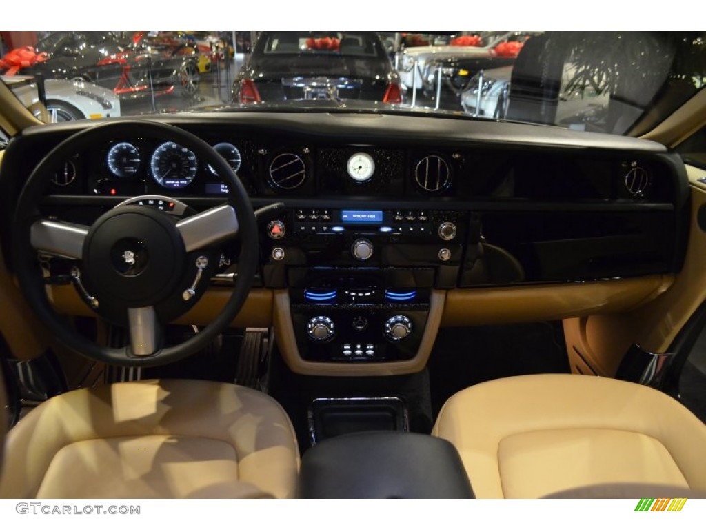 2009 Rolls-Royce Phantom Coupe Moccasin Dashboard Photo #91223236