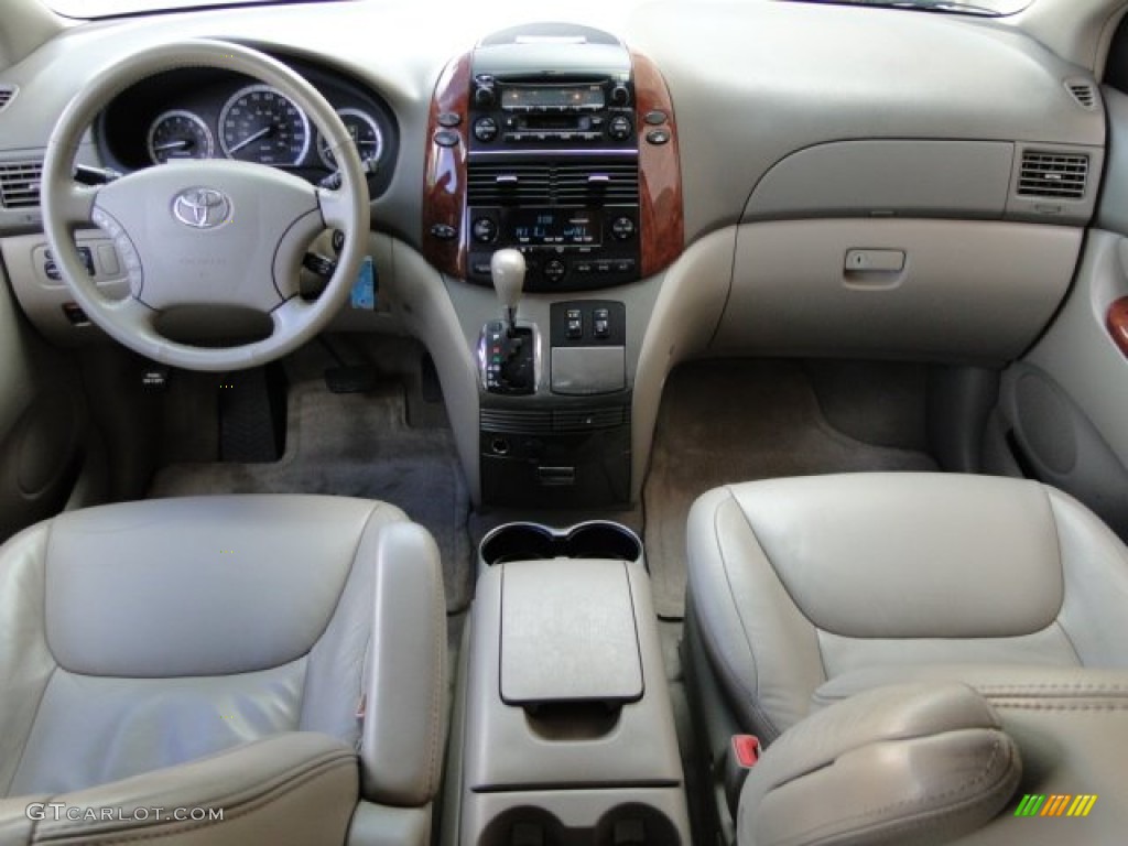 2004 Toyota Sienna XLE AWD Fawn Beige Dashboard Photo #91225768