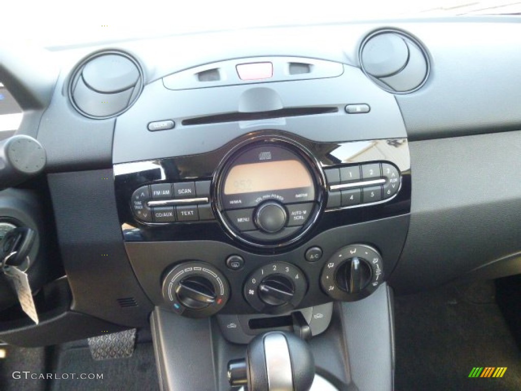 2012 MAZDA2 Sport - Brilliant Black / Black photo #21