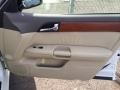 Ivory Pearl - M 35x Sedan Photo No. 17