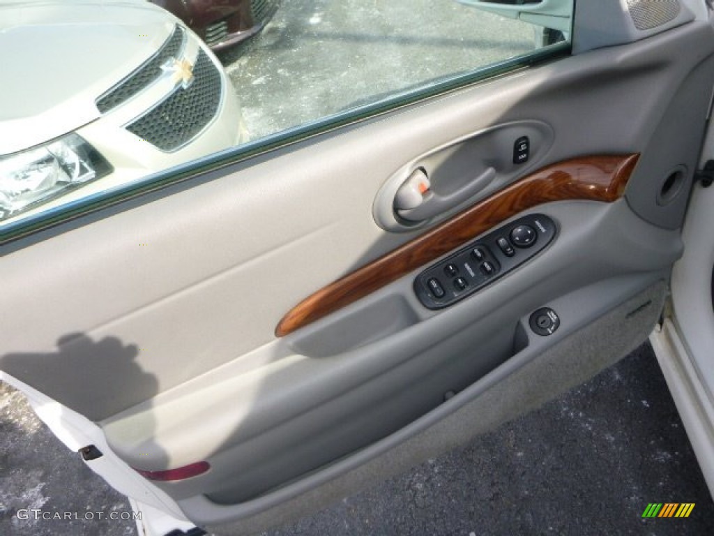 2001 LeSabre Custom - White / Medium Gray photo #11