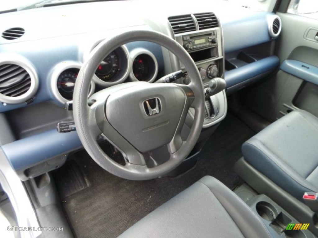 2004 Honda Element LX Interior Color Photos