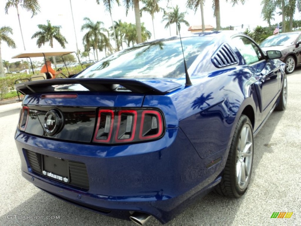 2013 Mustang GT Premium Coupe - Deep Impact Blue Metallic / Charcoal Black photo #6