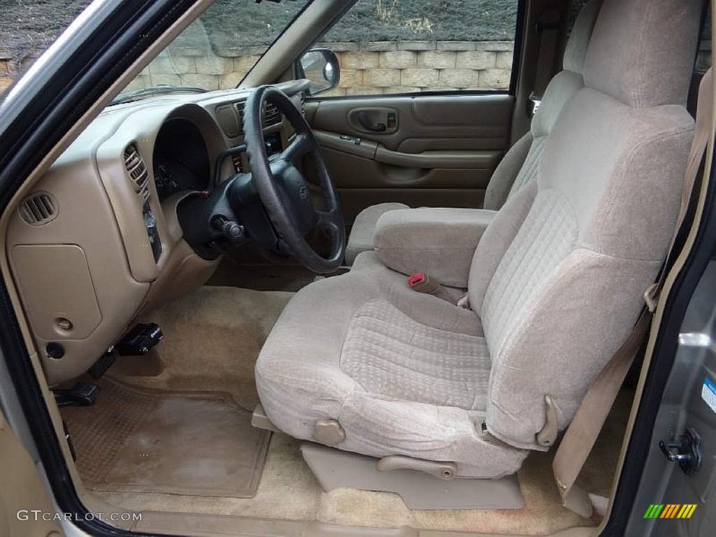 Medium Beige Interior 2001 Chevrolet S10 LS Extended Cab Photo #91244719