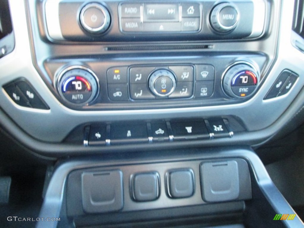 2015 GMC Sierra 3500HD SLE Crew Cab 4x4 Dual Rear Wheel Chassis Controls Photo #91247803