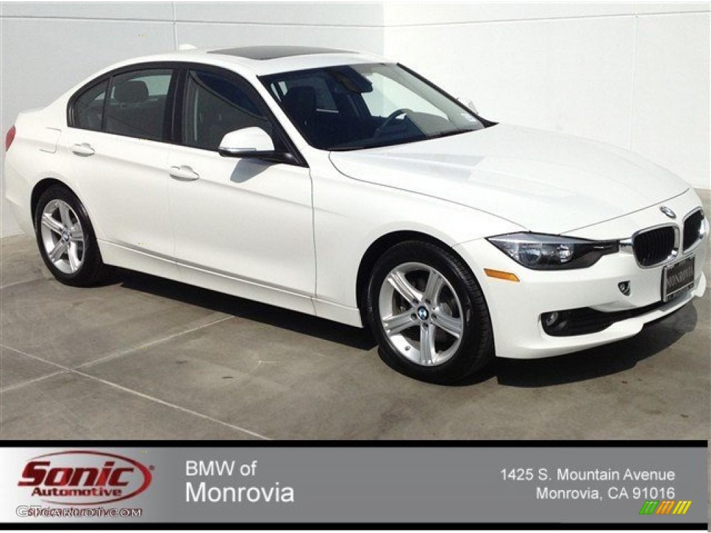 2014 3 Series 320i Sedan - Alpine White / Black photo #1