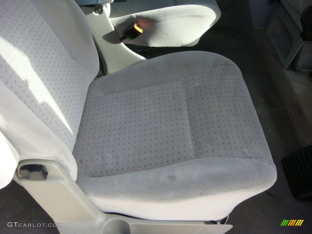 2003 EuroVan GLS - Arctic White / Gray photo #14