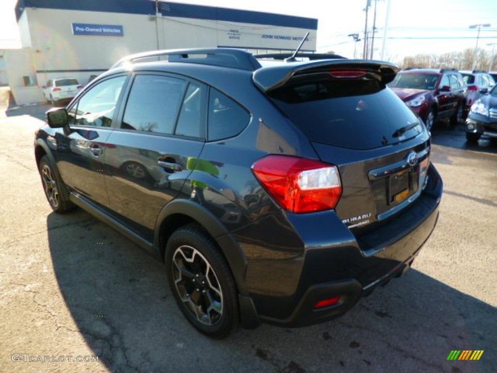 2014 XV Crosstrek 2.0i Premium - Dark Gray Metallic / Black photo #5