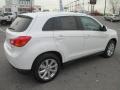 White Pearl - Outlander Sport SE Photo No. 5