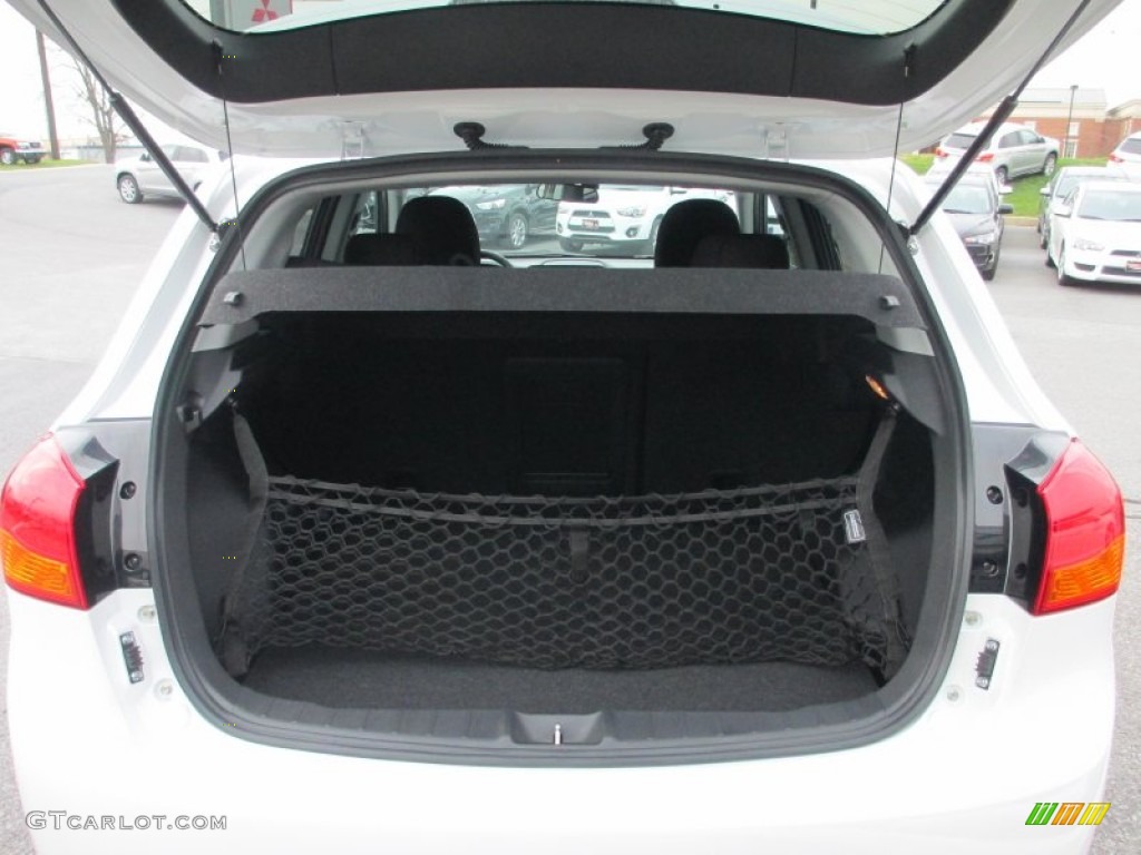 2013 Mitsubishi Outlander Sport SE Trunk Photos