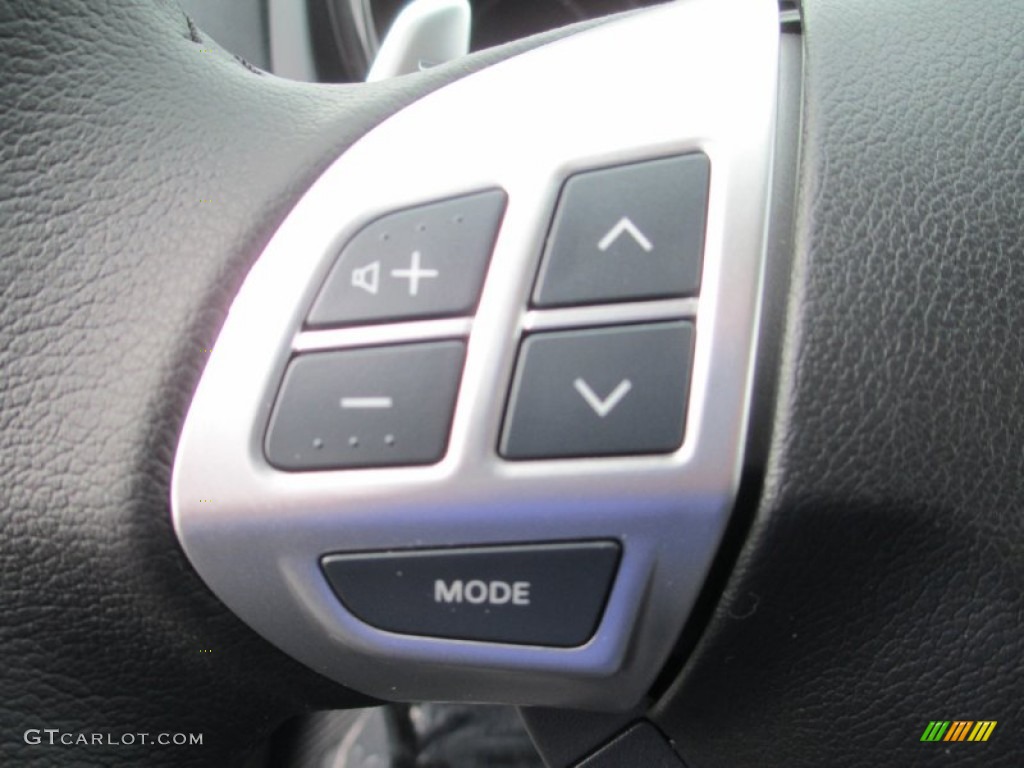 2013 Mitsubishi Outlander Sport SE Controls Photo #91259956