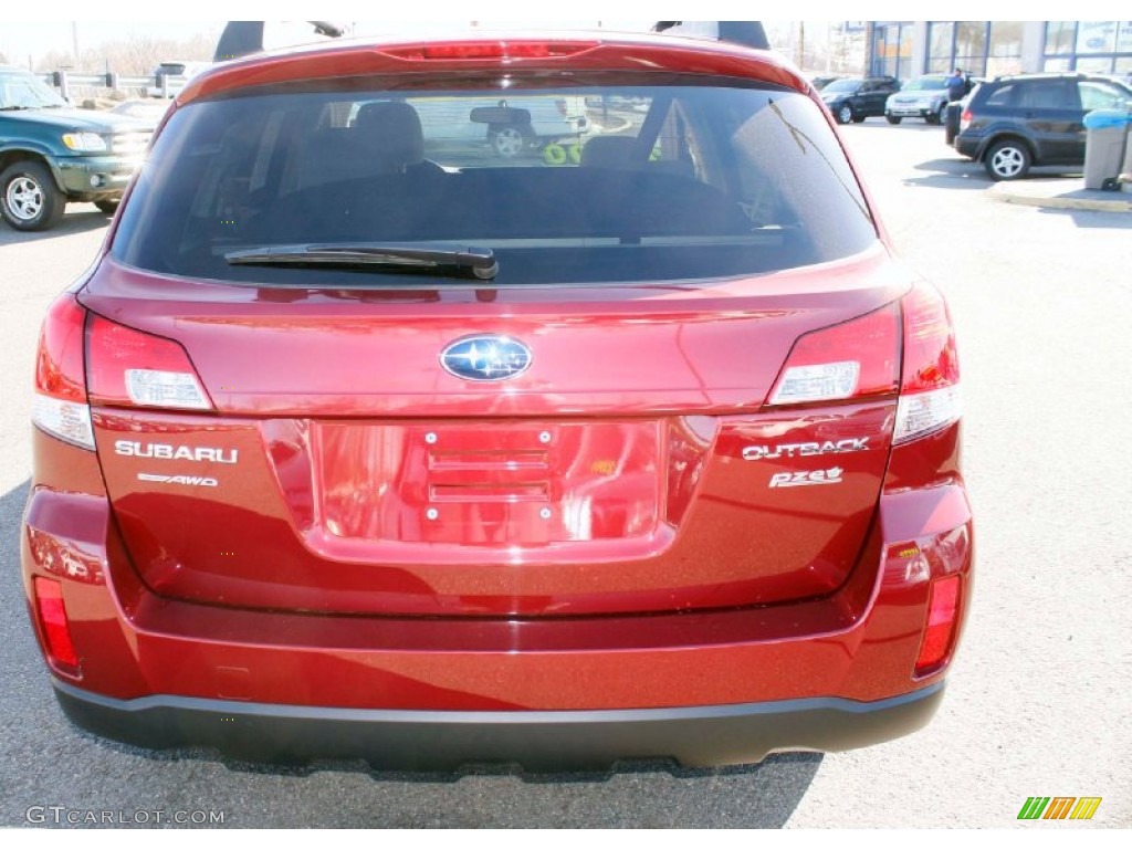 2013 Outback 2.5i Premium - Venetian Red Pearl / Ivory photo #7