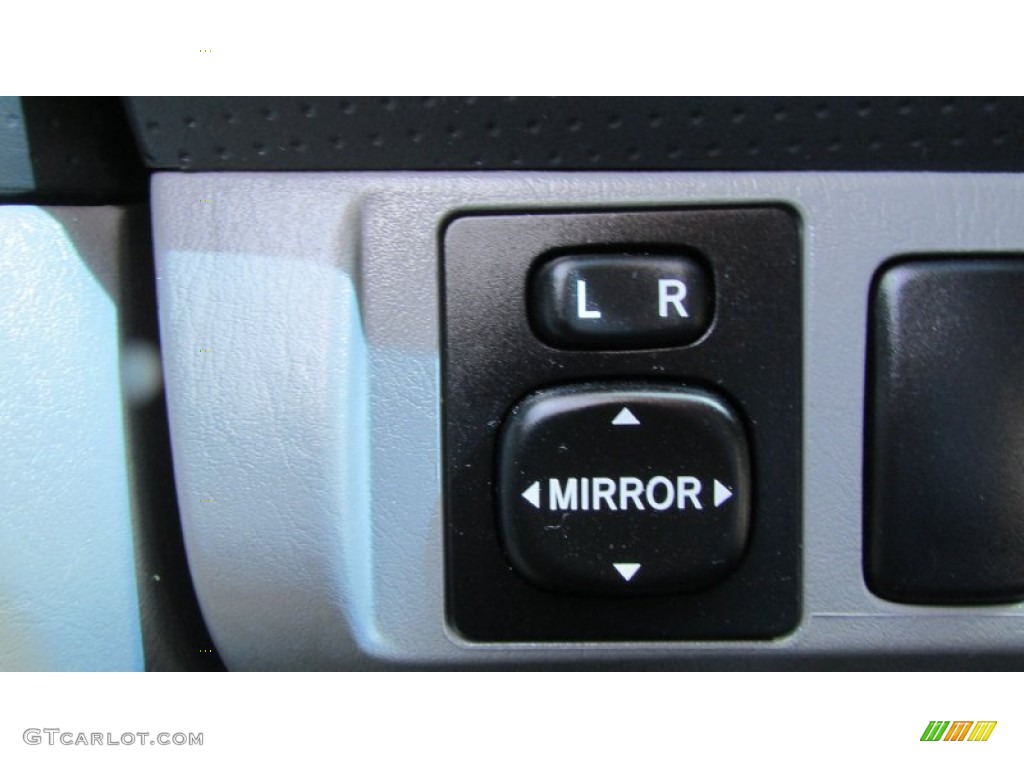 2007 Tacoma V6 PreRunner Double Cab - Super White / Graphite Gray photo #20