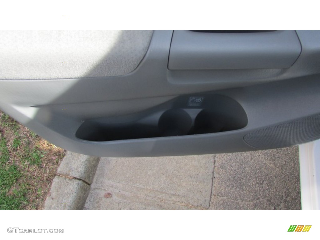 2007 Tacoma V6 PreRunner Double Cab - Super White / Graphite Gray photo #34