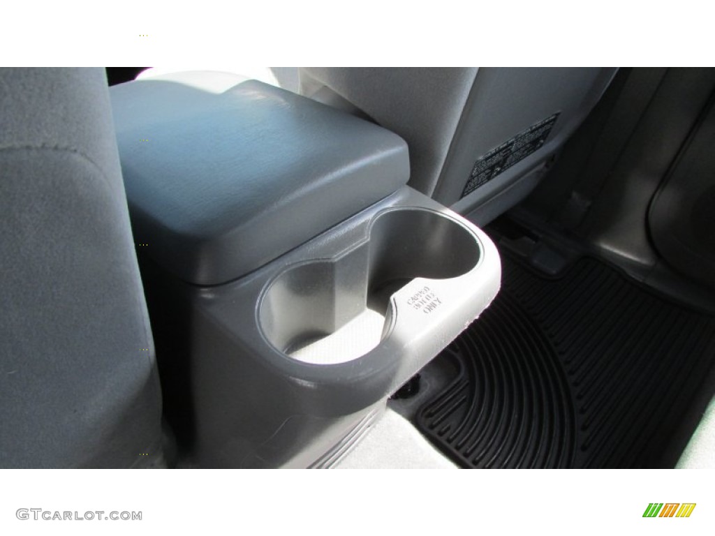 2007 Tacoma V6 PreRunner Double Cab - Super White / Graphite Gray photo #37