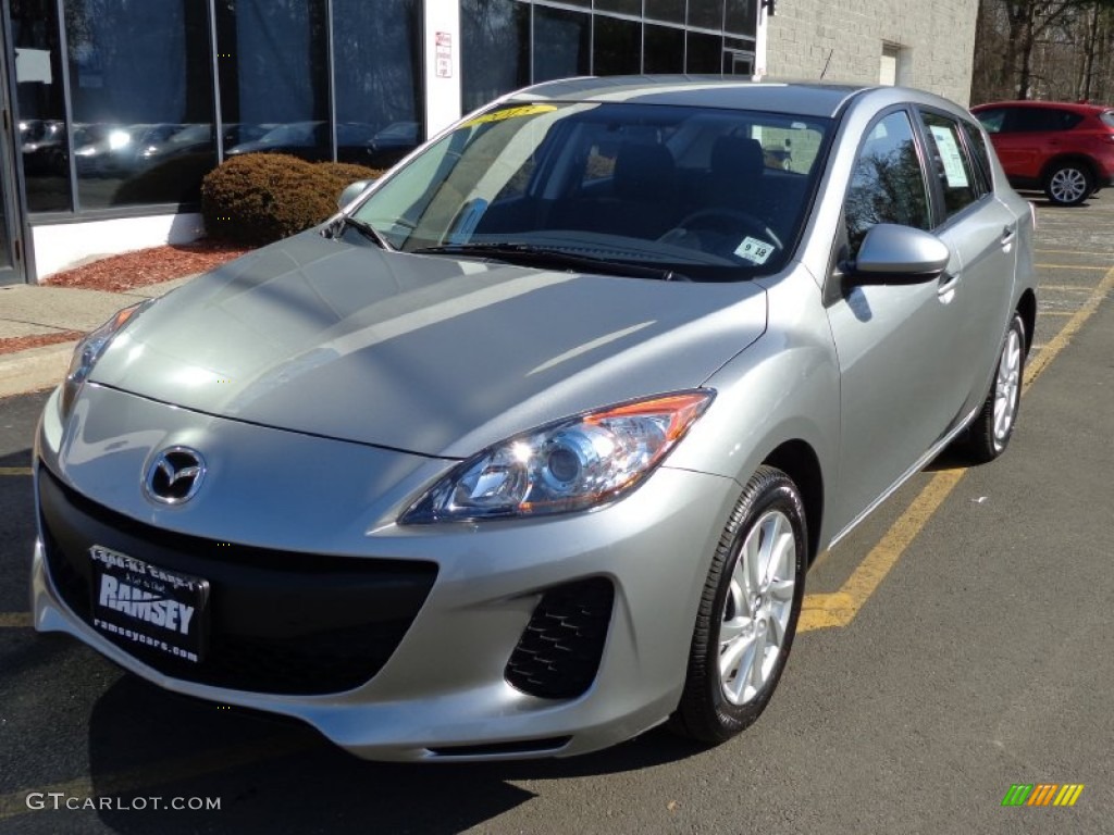 2013 MAZDA3 i Touring 5 Door - Liquid Silver Metallic / Black photo #1