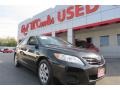 Black - Camry LE Photo No. 1