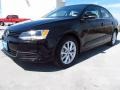 Black - Jetta SE Sedan Photo No. 3