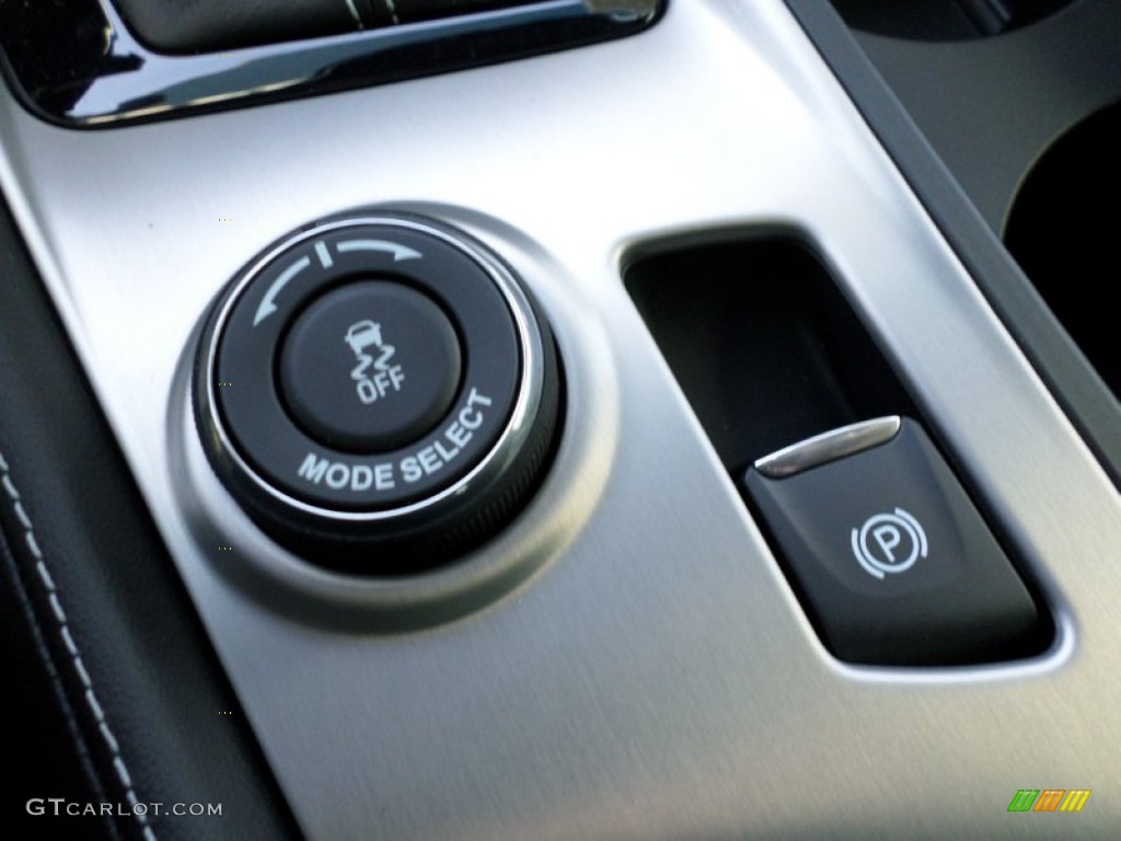 2014 Chevrolet Corvette Stingray Convertible Controls Photo #91288185
