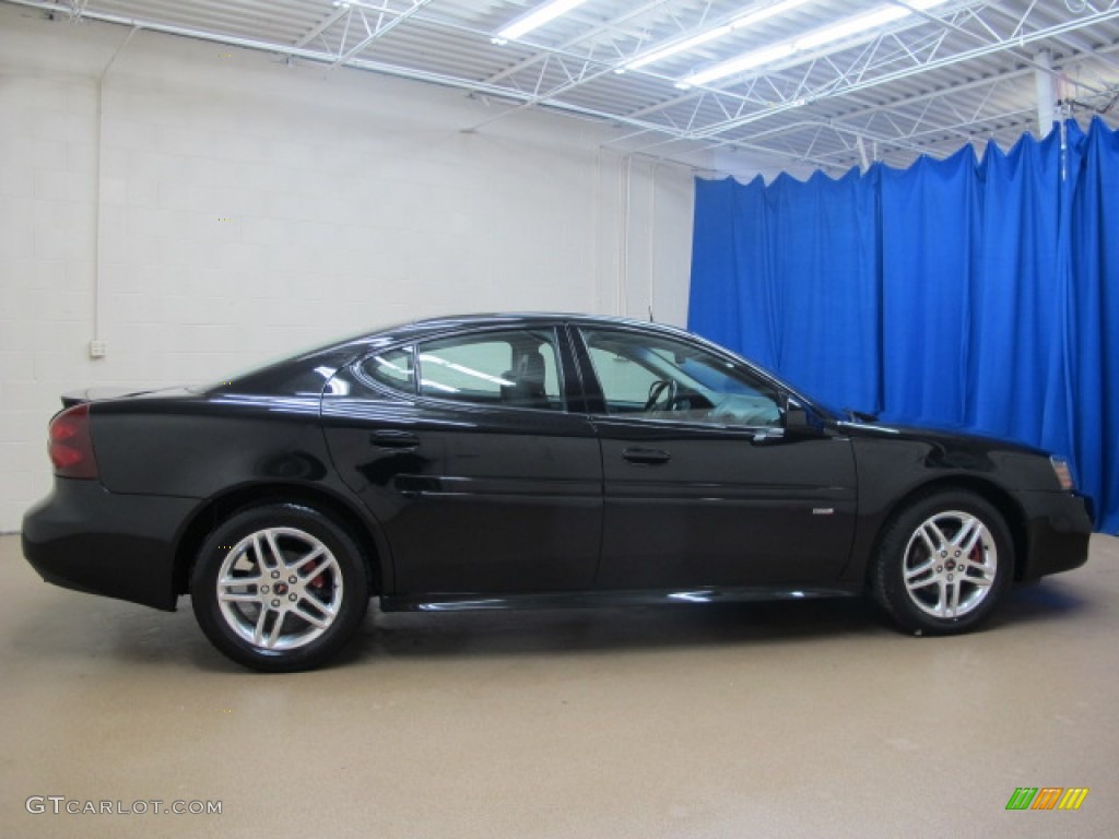 2005 Grand Prix GTP Sedan - Black / Ebony/Dark Pewter photo #8