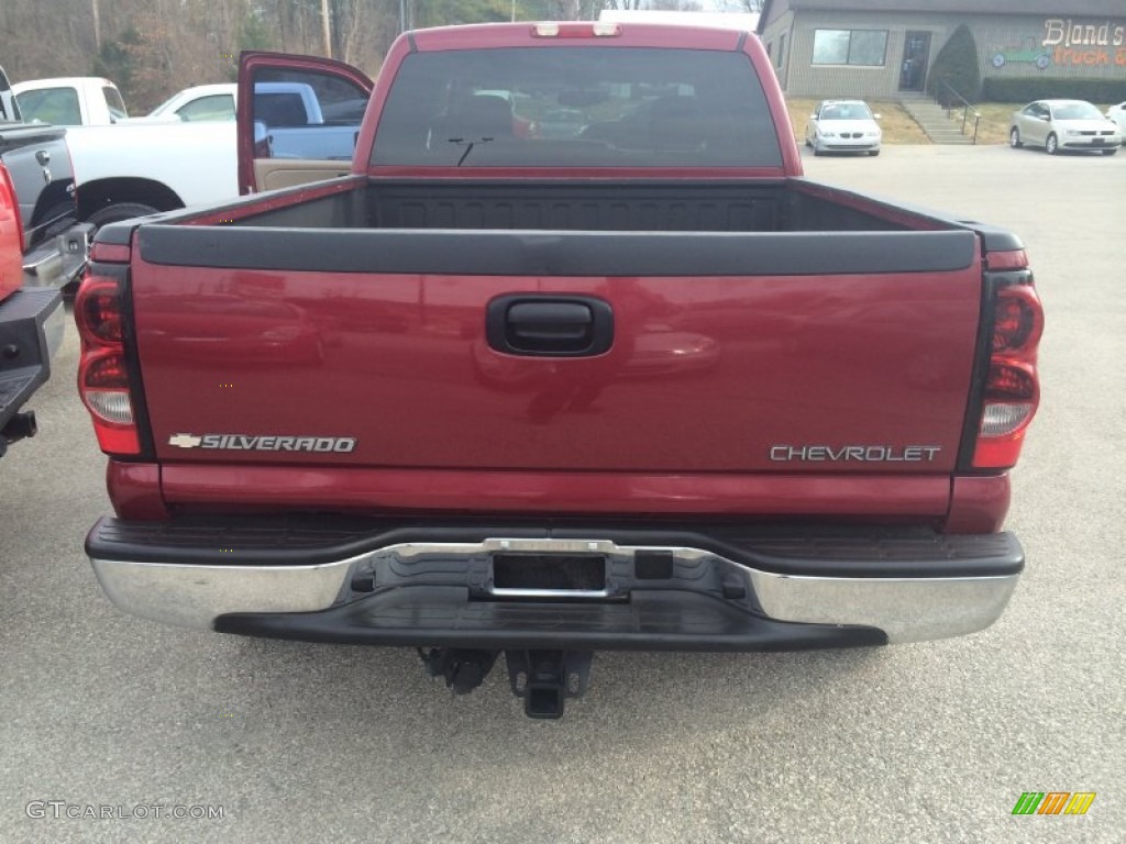 2004 Silverado 2500HD LT Crew Cab 4x4 - Sport Red Metallic / Tan photo #11