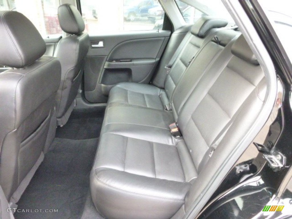 2006 Montego Premier AWD - Black / Charcoal Black photo #12