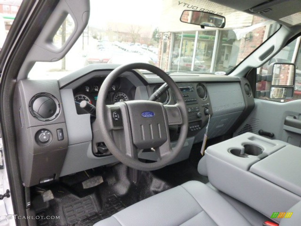 2014 F350 Super Duty XL Regular Cab Dually Chassis - Oxford White / Steel photo #11