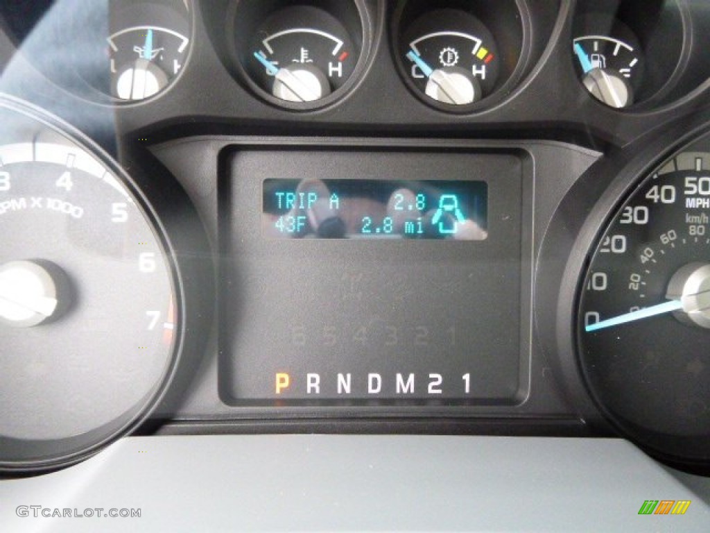 2014 F350 Super Duty XL Regular Cab Dually Chassis - Oxford White / Steel photo #19