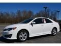 Super White - Camry SE Photo No. 3
