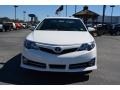 Super White - Camry SE Photo No. 4
