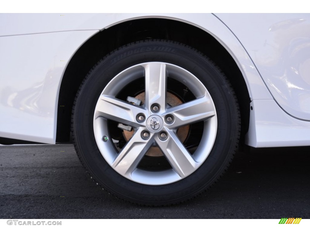2014 Camry SE - Super White / Black photo #10