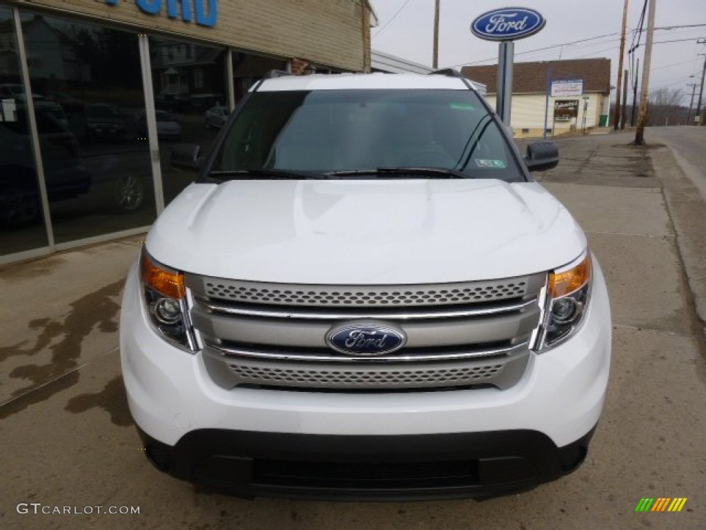 2014 Explorer 4WD - Oxford White / Medium Light Stone photo #2