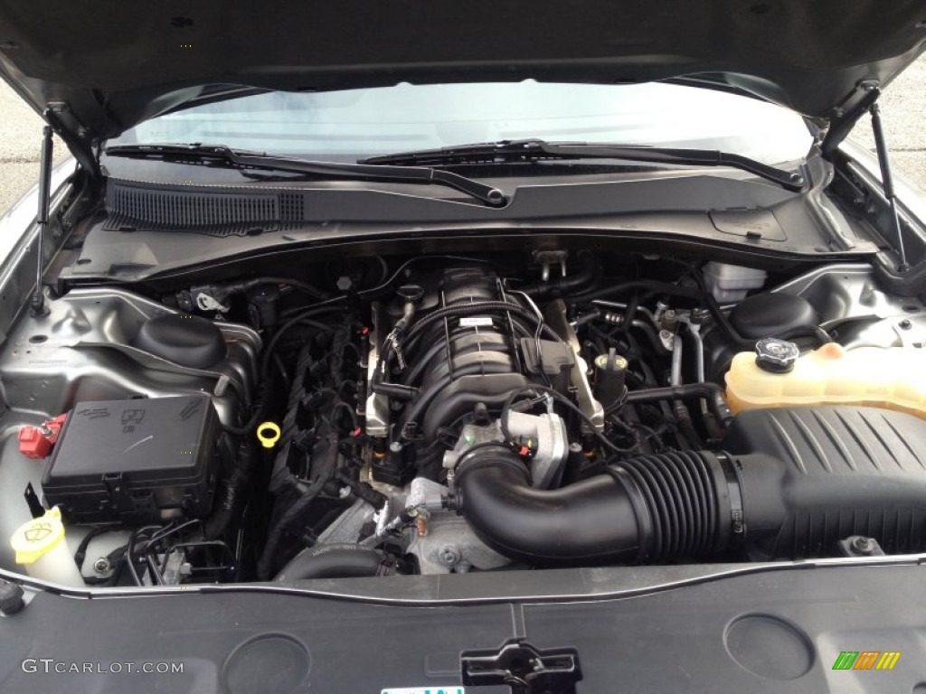 2012 Dodge Charger Police Engine Photos