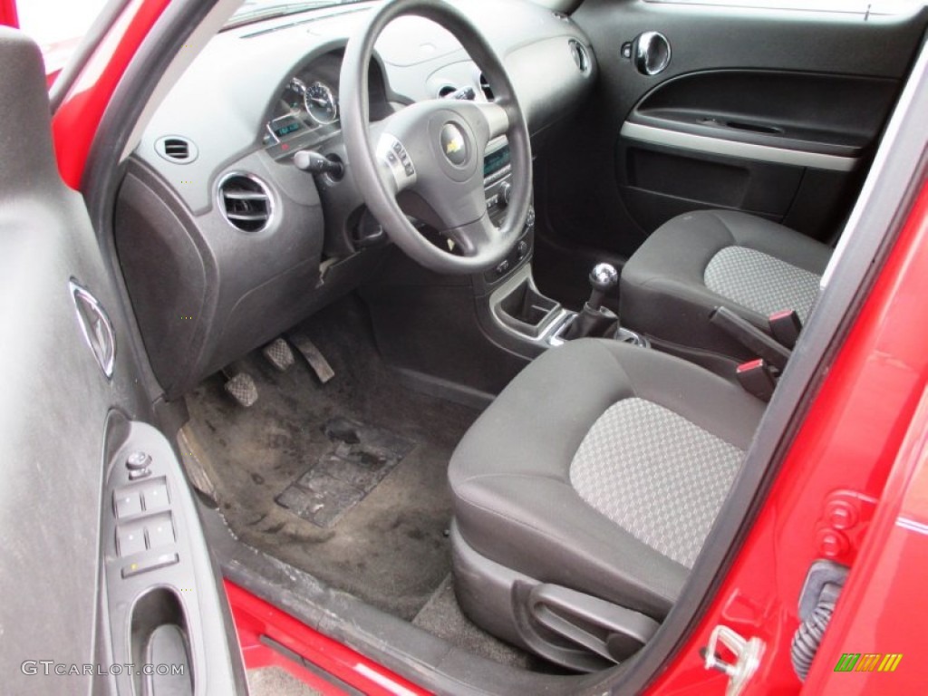 Gray Interior 2010 Chevrolet HHR LS Photo #91297772