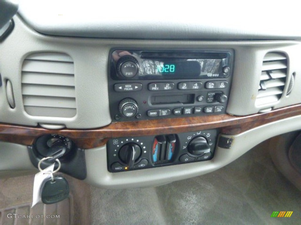 2004 Impala  - Medium Gray Metallic / Medium Gray photo #13
