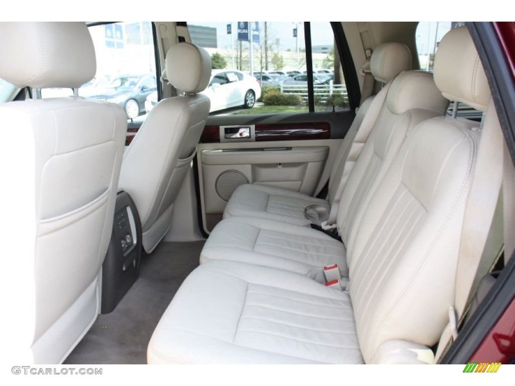 2004 Navigator Luxury - Merlot Red Metallic / Light Parchment photo #14