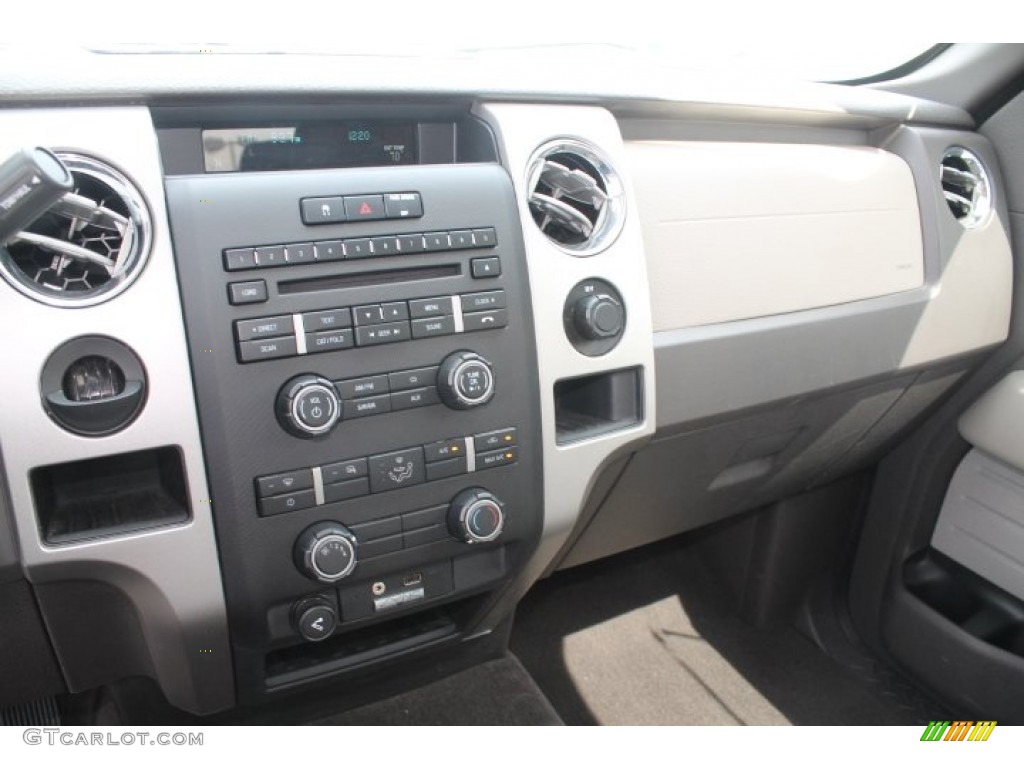 2010 F150 XL SuperCab - Ingot Silver Metallic / Medium Stone photo #16