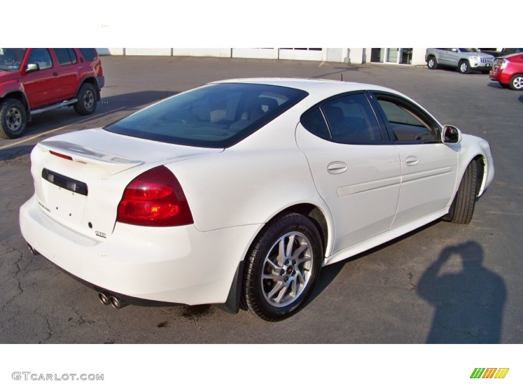 Ivory White 2004 Pontiac Grand Prix GTP Sedan Exterior Photo #91307224