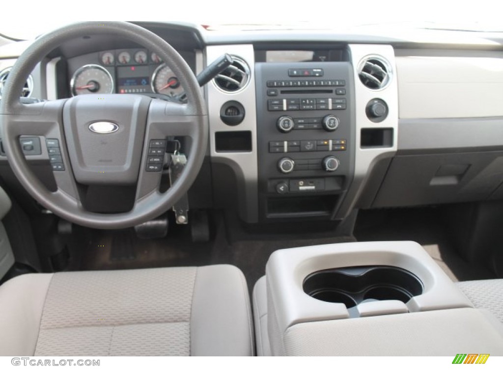 2010 F150 XL SuperCab - Ingot Silver Metallic / Medium Stone photo #27