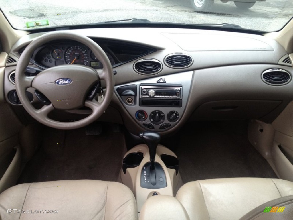 2004 Focus ZTS Sedan - Twilight Blue Metallic / Medium Parchment photo #22