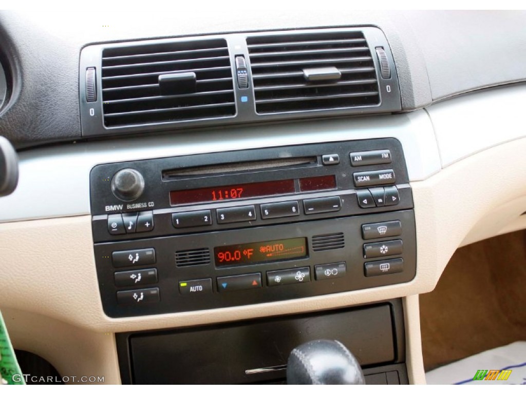 2002 3 Series 325i Sedan - Alpine White / Sand photo #14