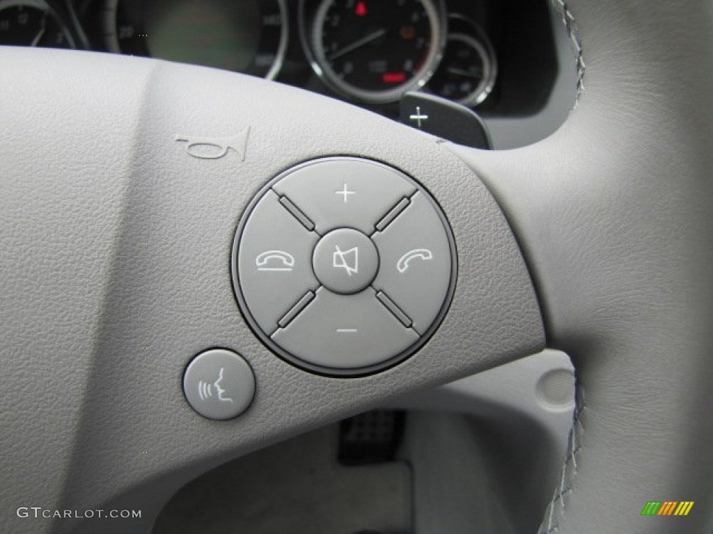 2011 Mercedes-Benz E 550 Cabriolet Controls Photo #91309773