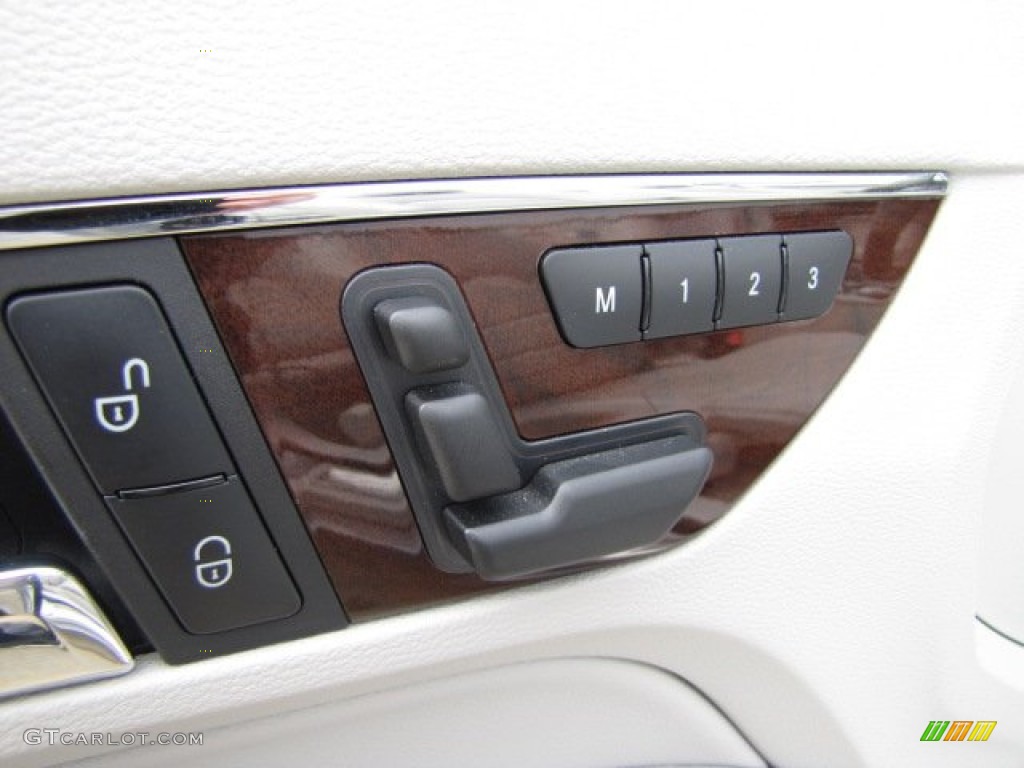 2011 Mercedes-Benz E 550 Cabriolet Controls Photo #91310283