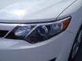 Super White - Camry SE Photo No. 9